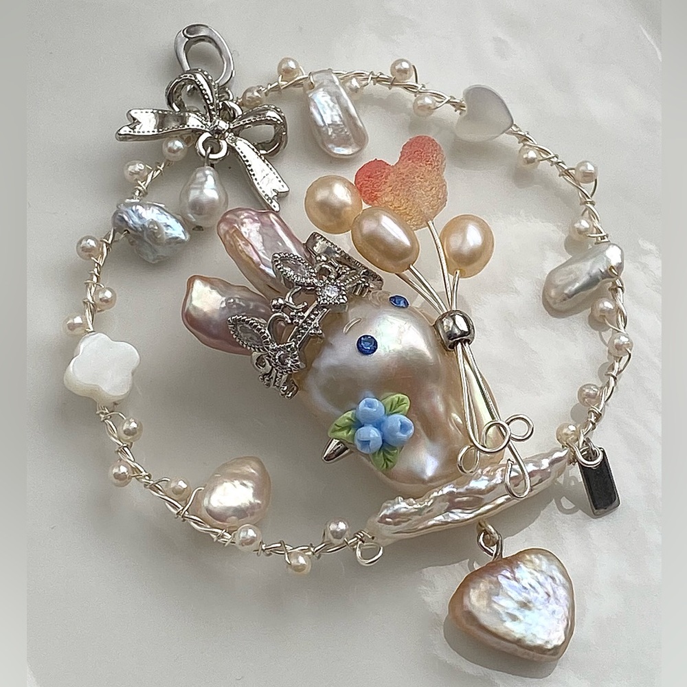 P230-Handmade Premium Flameball Pearl Bunny Detachable Pendant - Picture 14 of 15